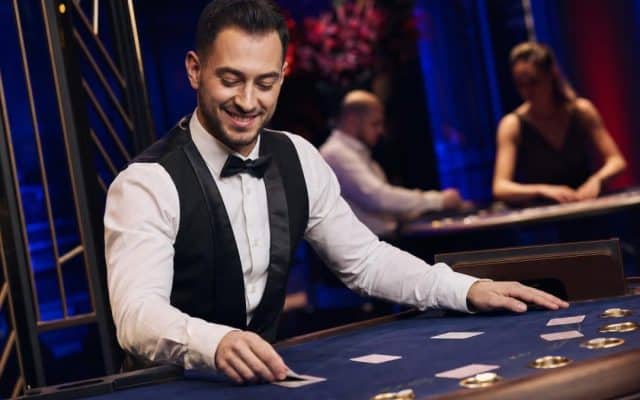 L&rsquo;ascension fulgurante des jeux de croupier en direct : Une révolution dans les casinos en ligne