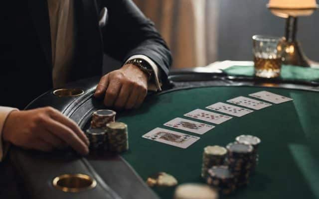 Le Renouveau du Blackjack en Direct : Comment les Nouvelles Technologies Transforment l&rsquo;Expérience des Joueurs