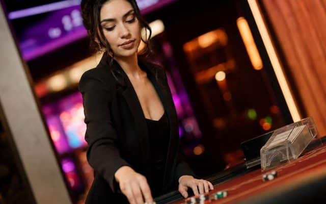 Révolution Numérique dans les Casinos : L&rsquo;Essor des Jeux de Croupier en Direct
